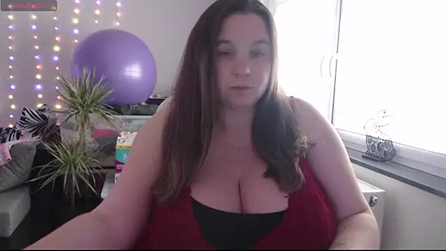 AureliaWinter online show from 03.17.26