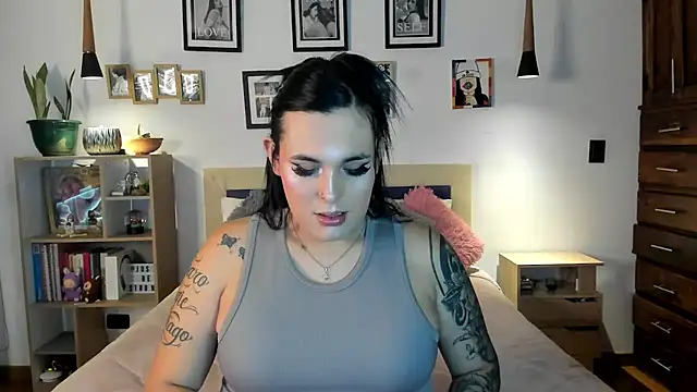 naty pink online show from 03.17.26