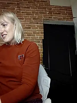  Horny milf  online show from 03.16.25