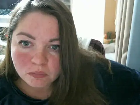 Snapshot of cute__cherry chatting on 12.13.24 cute cherry online show from 12.13.24