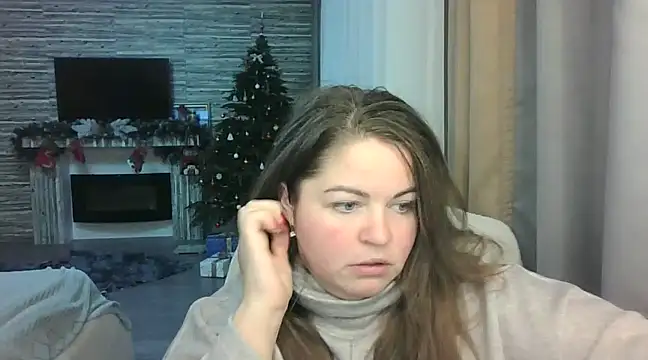 Snapshot of cute__cherry chatting on 01.18.25 cute cherry online show from 01.18.25