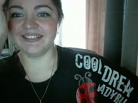 Snapshot of cute__cherry chatting on 03.01.25 cute cherry online show from 03.01.25