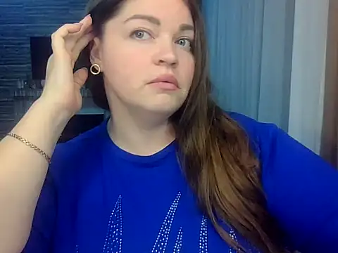 Snapshot of cute__cherry chatting on 02.12.26 cute cherry online show from 02.12.26