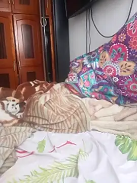 marindanielf online show from 11.10.25