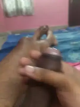 omar23121 online show from 12.26.24