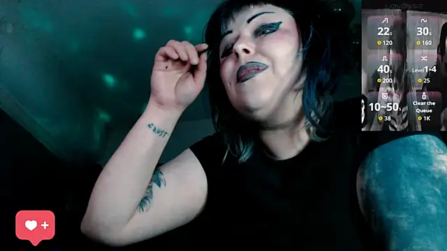 Snapshot of Psychobitch7 chatting on 06.11.26 Psychobitch7 online show from 06.11.26