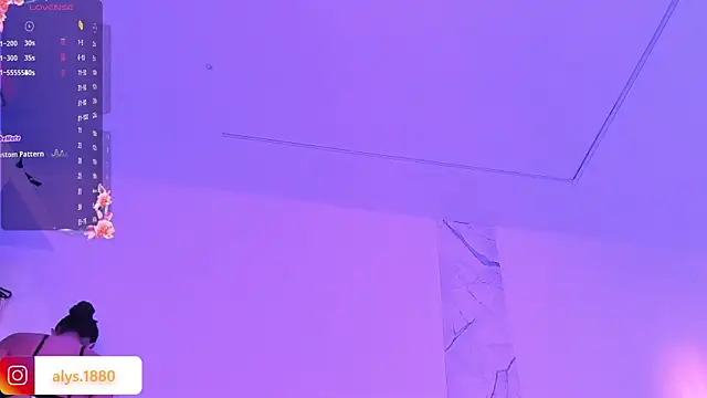 alysson 18 online show from 11.20.25