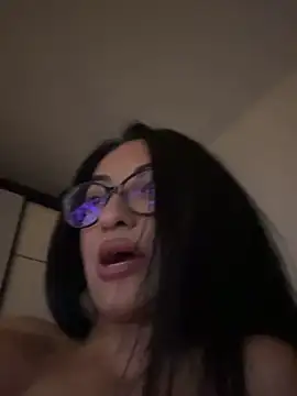 Snapshot of NikkiStarX chatting on 02.04.26 NikkiStarX online show from 02.04.26