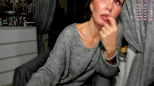 Aurora108 online show from 11.12.25