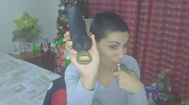 Snapshot of hotSANDRA_STARR chatting on 01.04.25 hotSANDRA STARR online show from 01.04.25