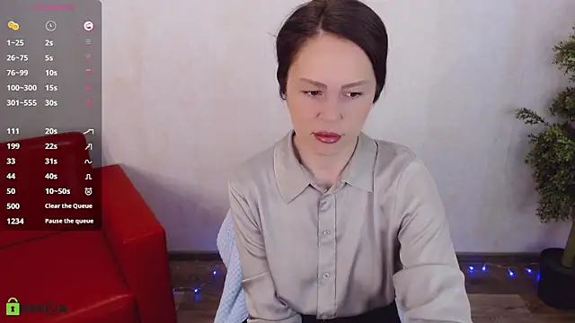 Snapshot of VickyGolden chatting on 02.24.26 VickyGolden online show from 02.24.26