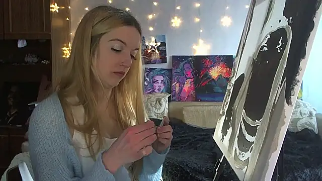 SecretSophia online show from 02.10.25