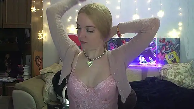 SecretSophia online show from 03.07.25