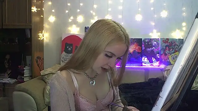 SecretSophia online show from 03.07.25