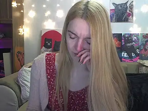 SecretSophia online show from 03.22.25