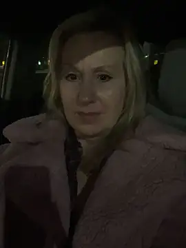 Snapshot of Lisaisluscious chatting on 01.30.25 Lisaisluscious online show from 01.30.25