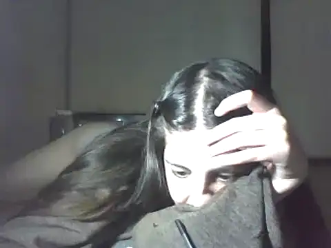 Snapshot of Insomniacl chatting on 02.14.25 Insomniacl online show from 02.14.25