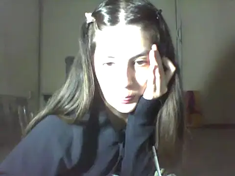 Snapshot of Insomniacl chatting on 03.05.25 Insomniacl online show from 03.05.25