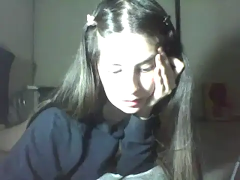 Snapshot of Insomniacl chatting on 03.18.25 Insomniacl online show from 03.18.25