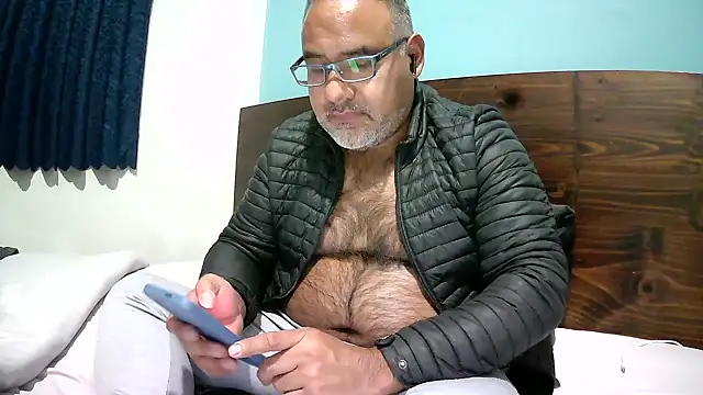 Snapshot of PhillDrake11 chatting on 03.24.26 PhillDrake11 online show from 03.24.26