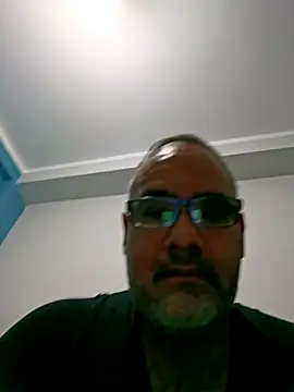 Snapshot of PhillDrake11 chatting on 05.08.26 PhillDrake11 online show from 05.08.26