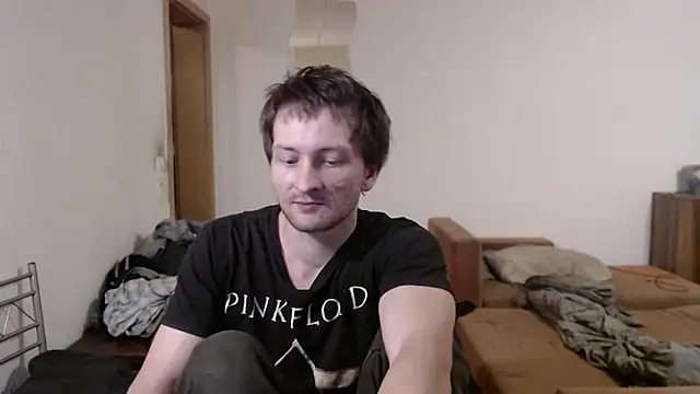 sexymann92 online show from 10.26.25