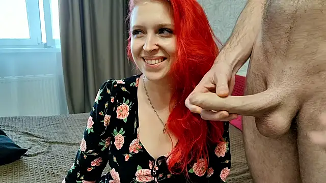 Snapshot of GenrikhBecca chatting on 02.14.26 GenrikhBecca online show from 02.14.26