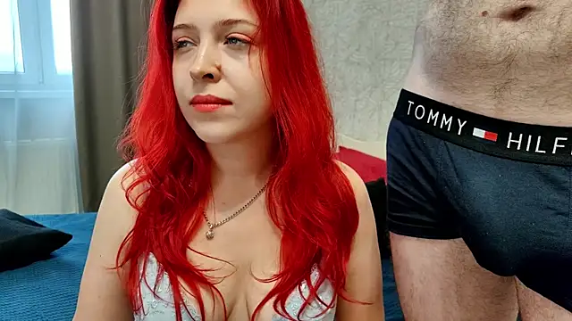 Snapshot of GenrikhBecca chatting on 02.24.26 GenrikhBecca online show from 02.24.26