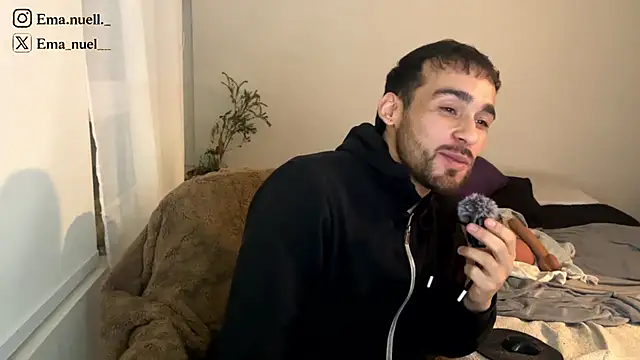 Snapshot of Emanuell__ chatting on 05.21.26 Emanuell online show from 05.21.26