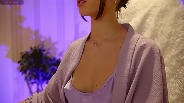 Snapshot of Danielle_Thomas chatting on 02.26.25 Danielle Thomas online show from 02.26.25