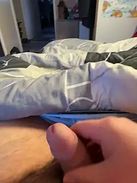 Snapshot of Tomi2244 chatting on 12.17.25 Tomi2244 online show from 12.17.25