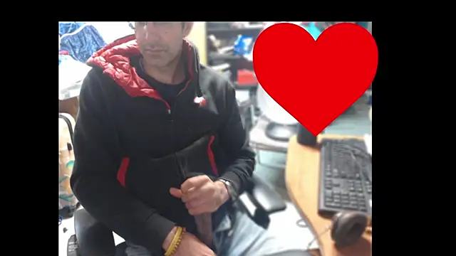 Snapshot of Gsmile1 chatting on 03.12.26 Gsmile1 online show from 03.12.26