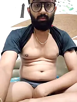 love4shownude online show from 01.13.25