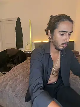 Snapshot of jrrichforever chatting on 06.19.26 jrrichforever online show from 06.19.26