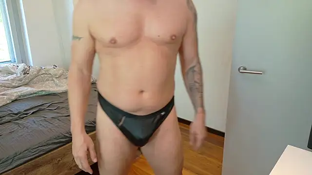 Snapshot of SextoyBoy89 chatting on 05.29.26 SextoyBoy89 online show from 05.29.26