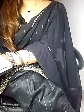 Snapshot of aliyaah_singh chatting on 01.14.25 aliyaah singh online show from 01.14.25