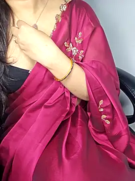 Snapshot of aliyaah_singh chatting on 09.19.25 aliyaah singh online show from 09.19.25