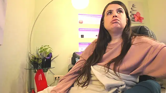 BattyMoll online show from 12.12.24