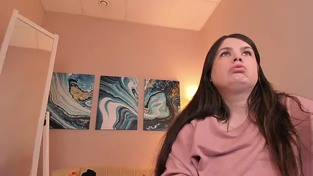 BattyMoll online show from 01.17.25