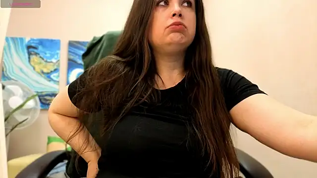 BattyMoll online show from 12.04.25