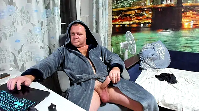 Snapshot of xxrokixxx chatting on 01.09.25 xxrokixxx online show from 01.09.25