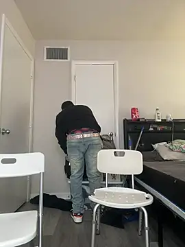 DancingLemonade online show from 01.08.25