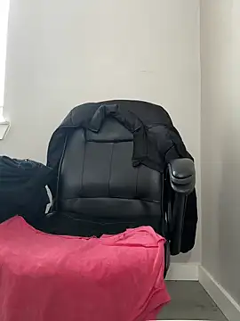 DancingLemonade online show from 02.11.26