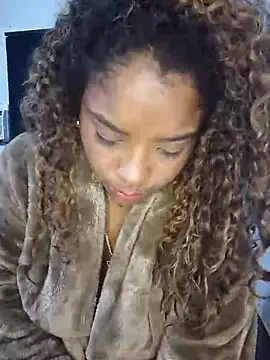 Snapshot of sharom_smith1 chatting on 01.30.25 sharom smith1 online show from 01.30.25