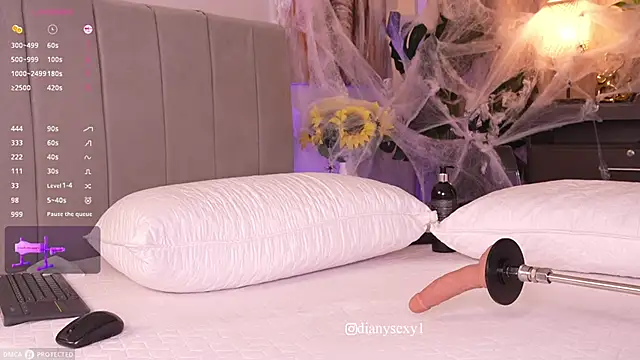 DianySexy online show from 10.18.25