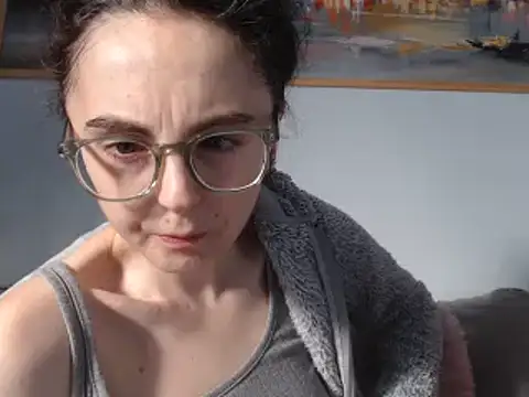 Snapshot of cleophee chatting on 03.03.25 cleophee online show from 03.03.25