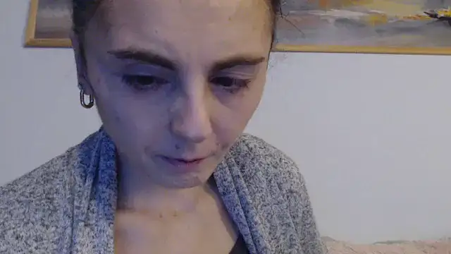 Snapshot of cleophee chatting on 12.20.25 cleophee online show from 12.20.25