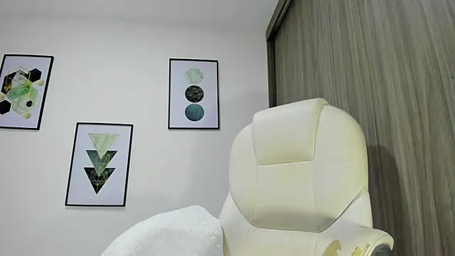 Snapshot of Paty37 chatting on 07.04.26 Paty37 online show from 07.04.26