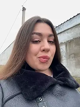 Snapshot of Sara_Slow chatting on 01.24.25 Sara Slow online show from 01.24.25