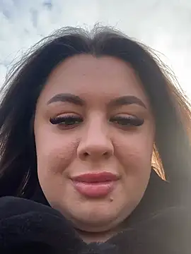 Snapshot of Sara_Slow chatting on 02.03.25 Sara Slow online show from 02.03.25